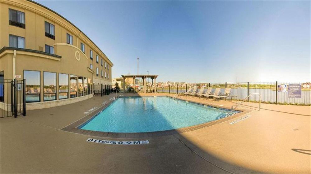 Holiday Inn Express Hotel & Suites Wichita Falls, An Ihg Hotel Exteriör bild